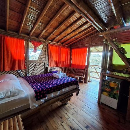 Hotel Guatape Adrianas Bambu Extérieur photo