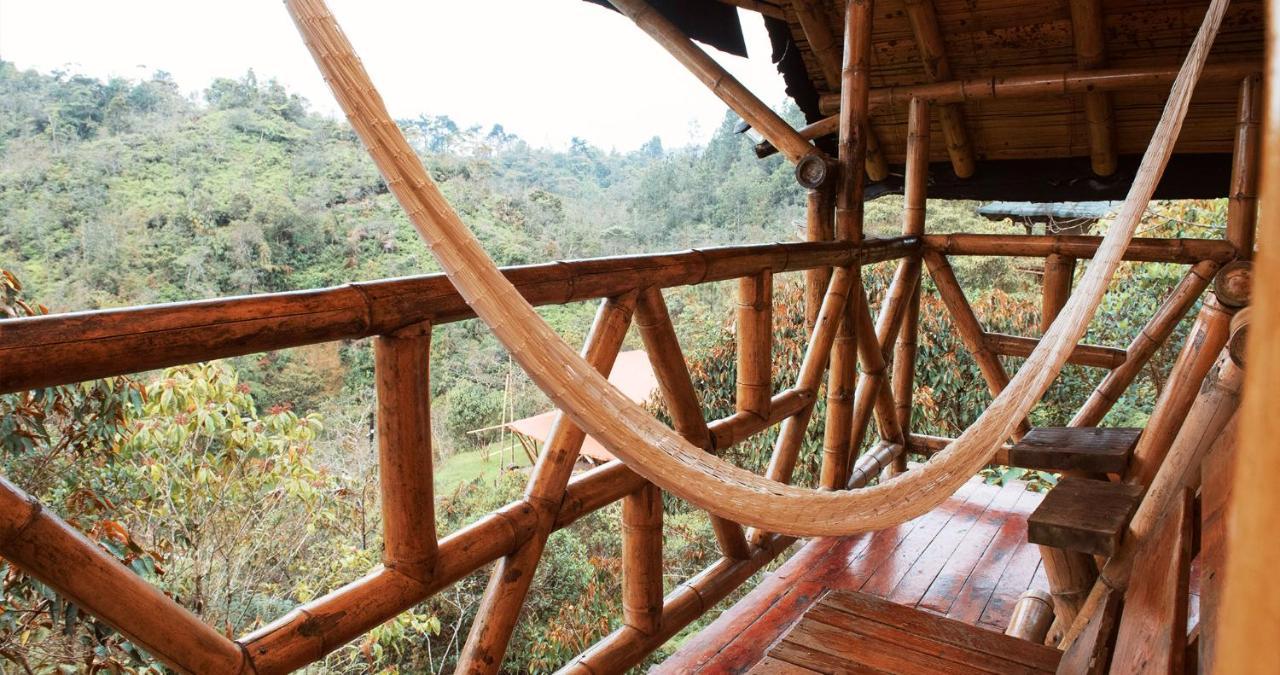 Hotel Guatape Adrianas Bambu Extérieur photo