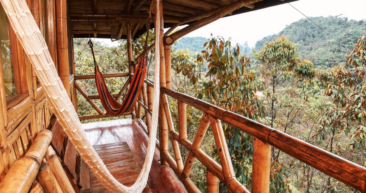 Hotel Guatape Adrianas Bambu Extérieur photo
