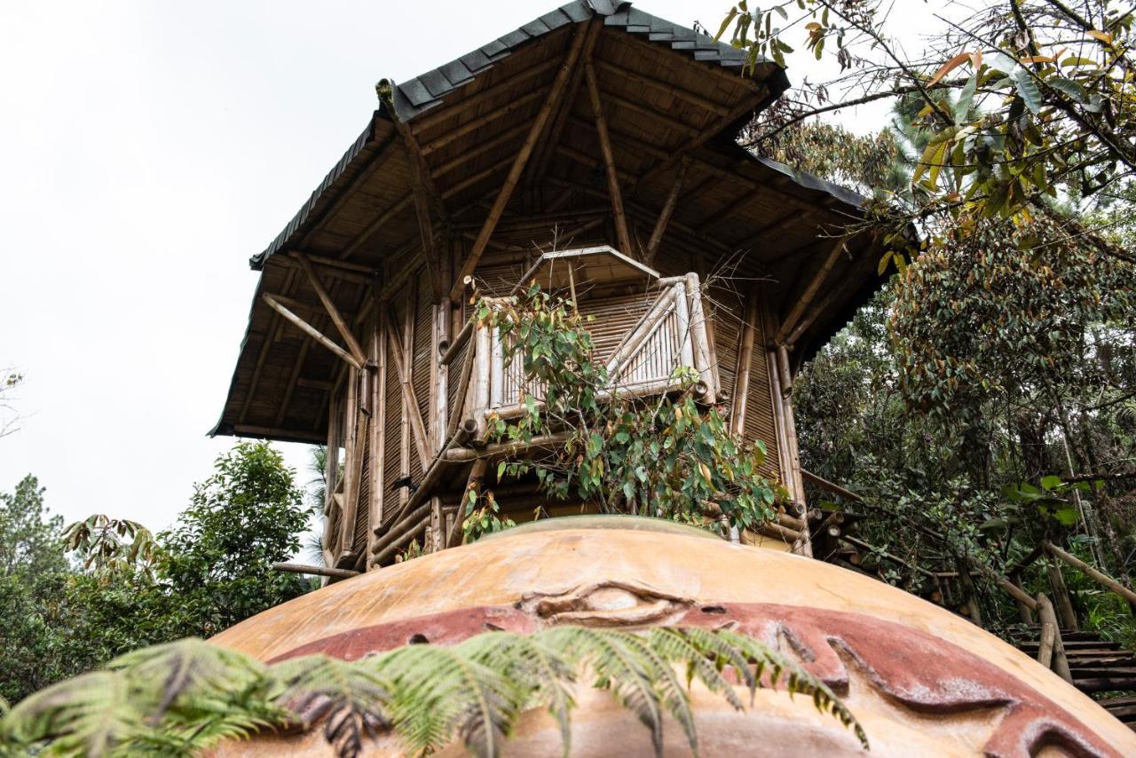 Hotel Guatape Adrianas Bambu Extérieur photo