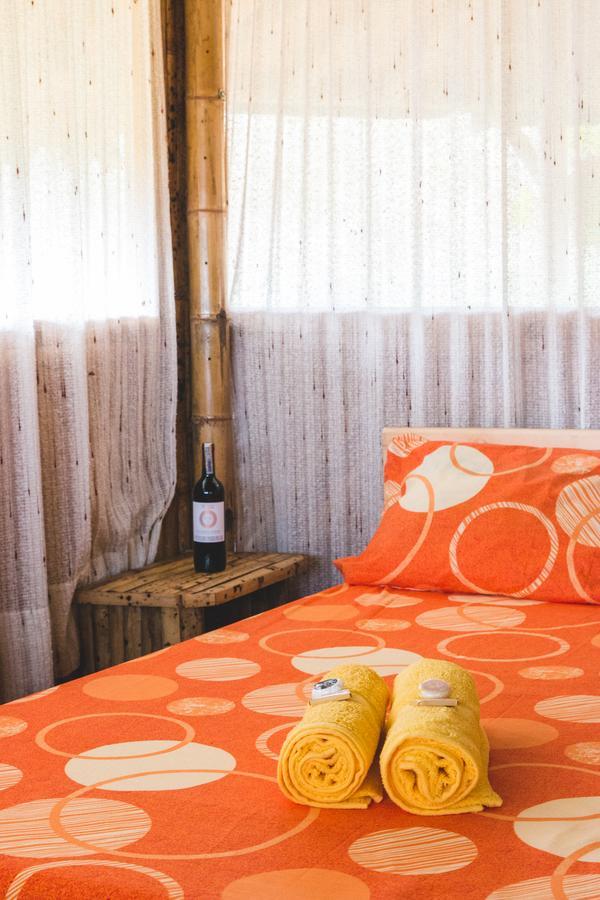 Hotel Guatape Adrianas Bambu Extérieur photo